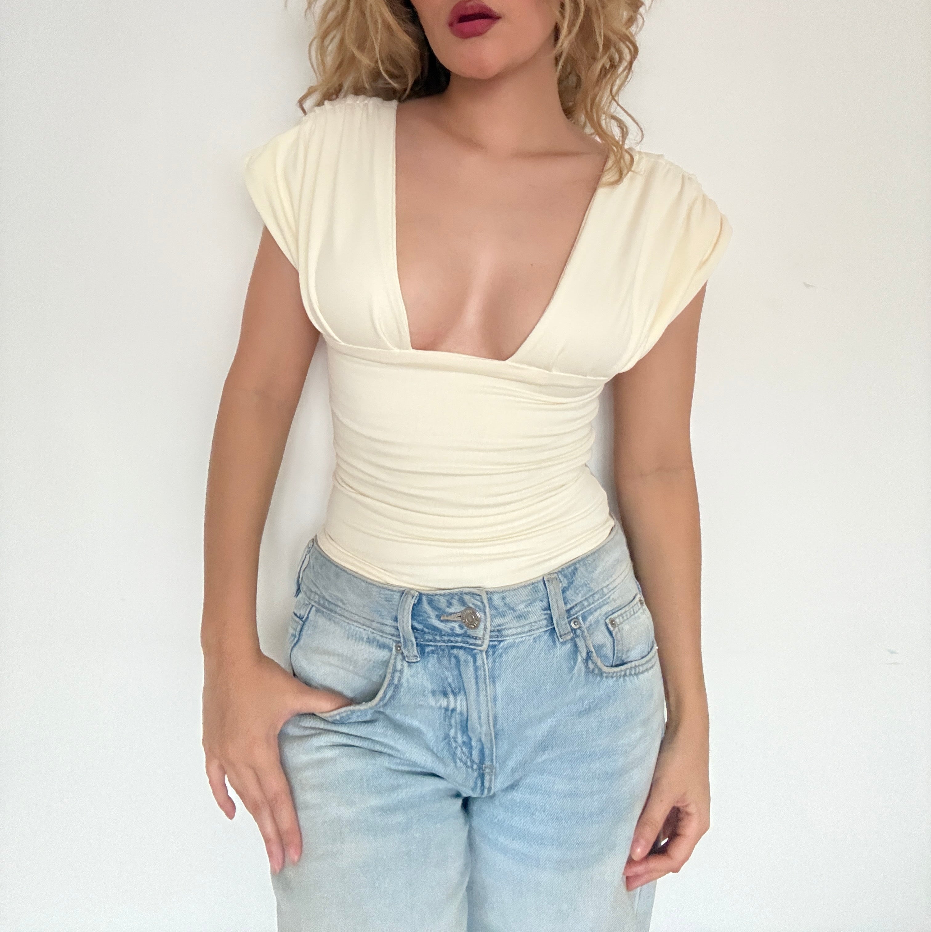 Top 001